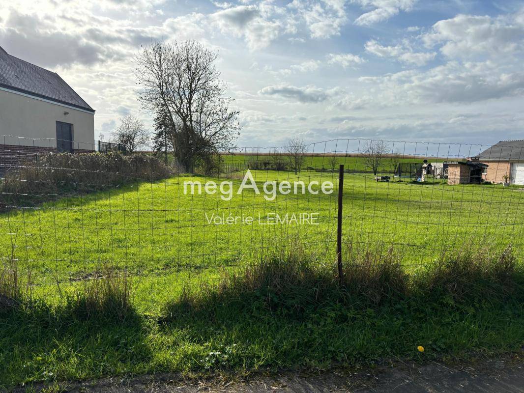Terrain seul à Herleville en Somme (80) de 2262 m² à vendre au prix de 54000€ - 2