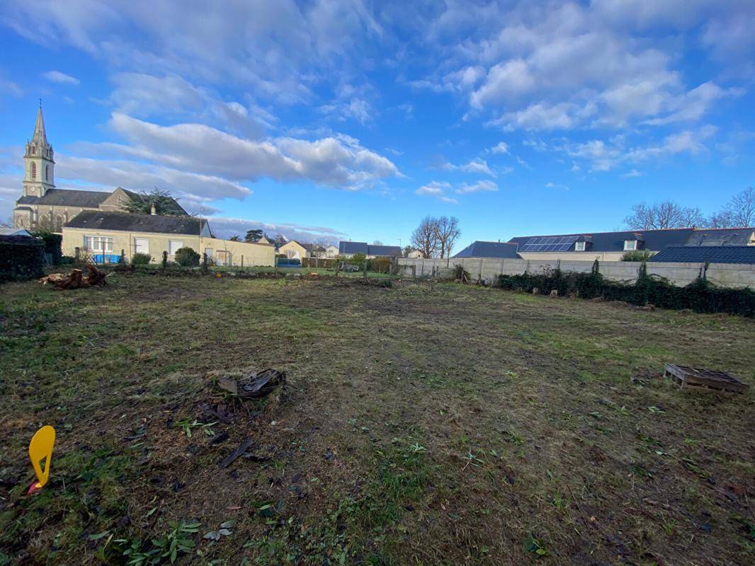 Terrain seul à Verrières-en-Anjou en Maine-et-Loire (49) de 459 m² à vendre au prix de 139900€ - 3