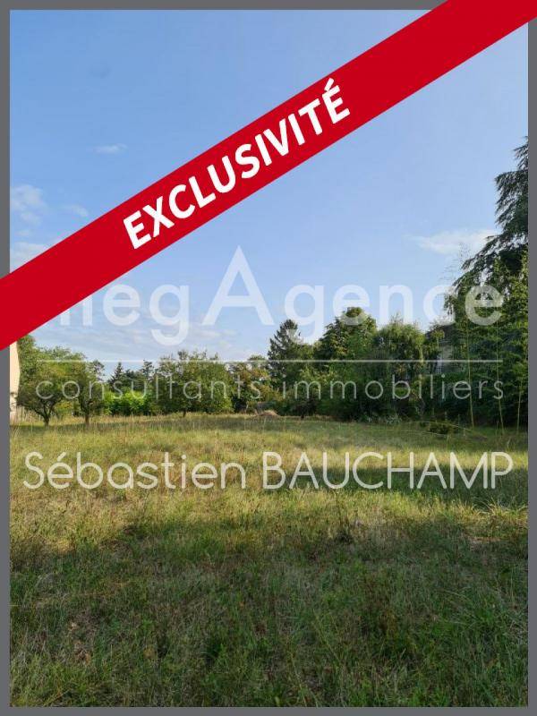 Terrain seul à Montmorillon en Vienne (86) de 2674 m² à vendre au prix de 46000€ - 3