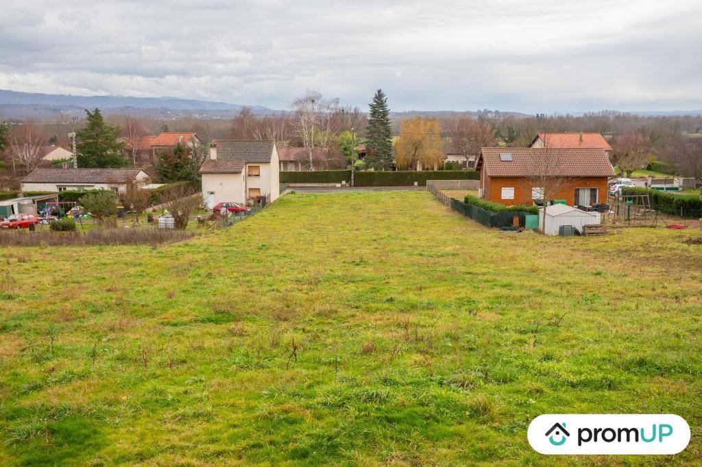 Terrain seul à Limons en Puy-de-Dôme (63) de 2710 m² à vendre au prix de 59620€ - 3