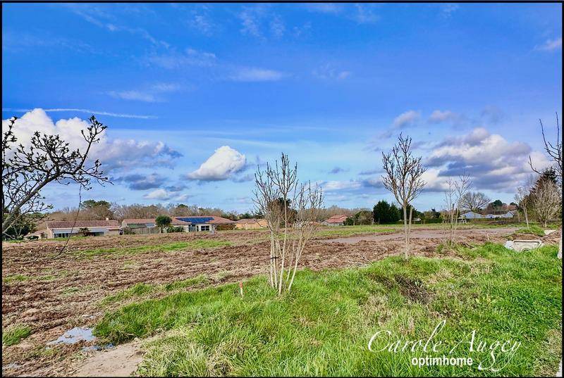 Terrain seul à Auros en Gironde (33) de 900 m² à vendre au prix de 81000€ - 2