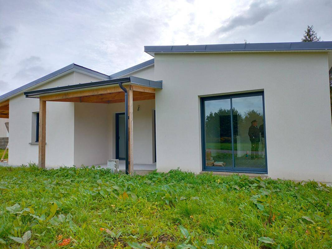 Programme terrain + maison à Herbignac en Loire-Atlantique (44) de 71 m² à vendre au prix de 263750€ - 1
