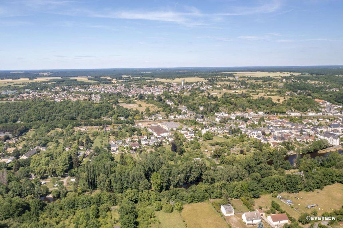 Terrain seul à Argenton-sur-Creuse en Indre (36) de 715 m² à vendre au prix de 23735€ - 4
