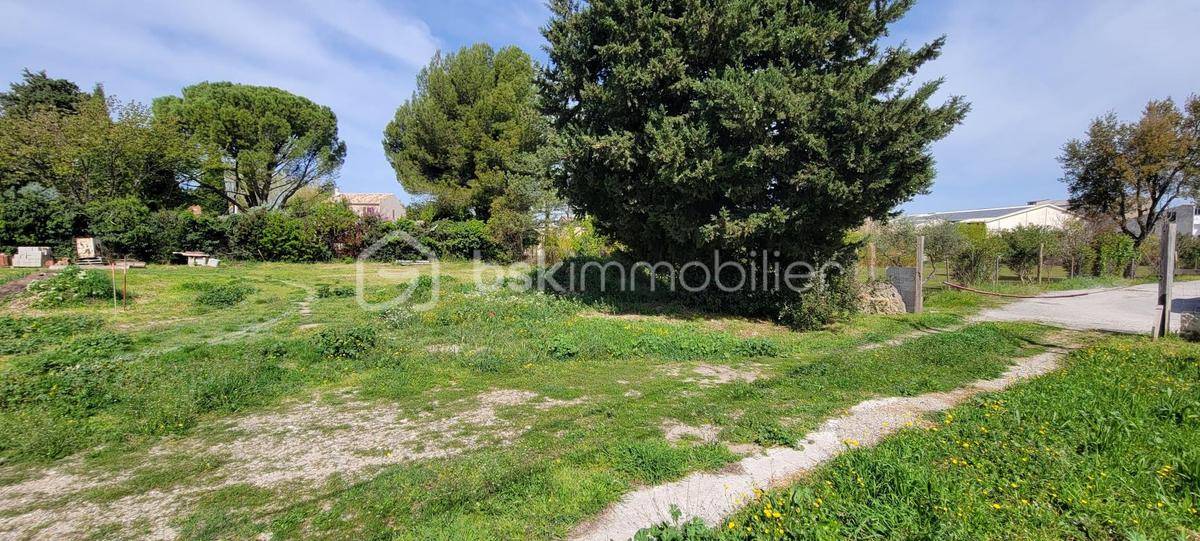 Terrain seul à Cheval-Blanc en Vaucluse (84) de 600 m² à vendre au prix de 199000€ - 3