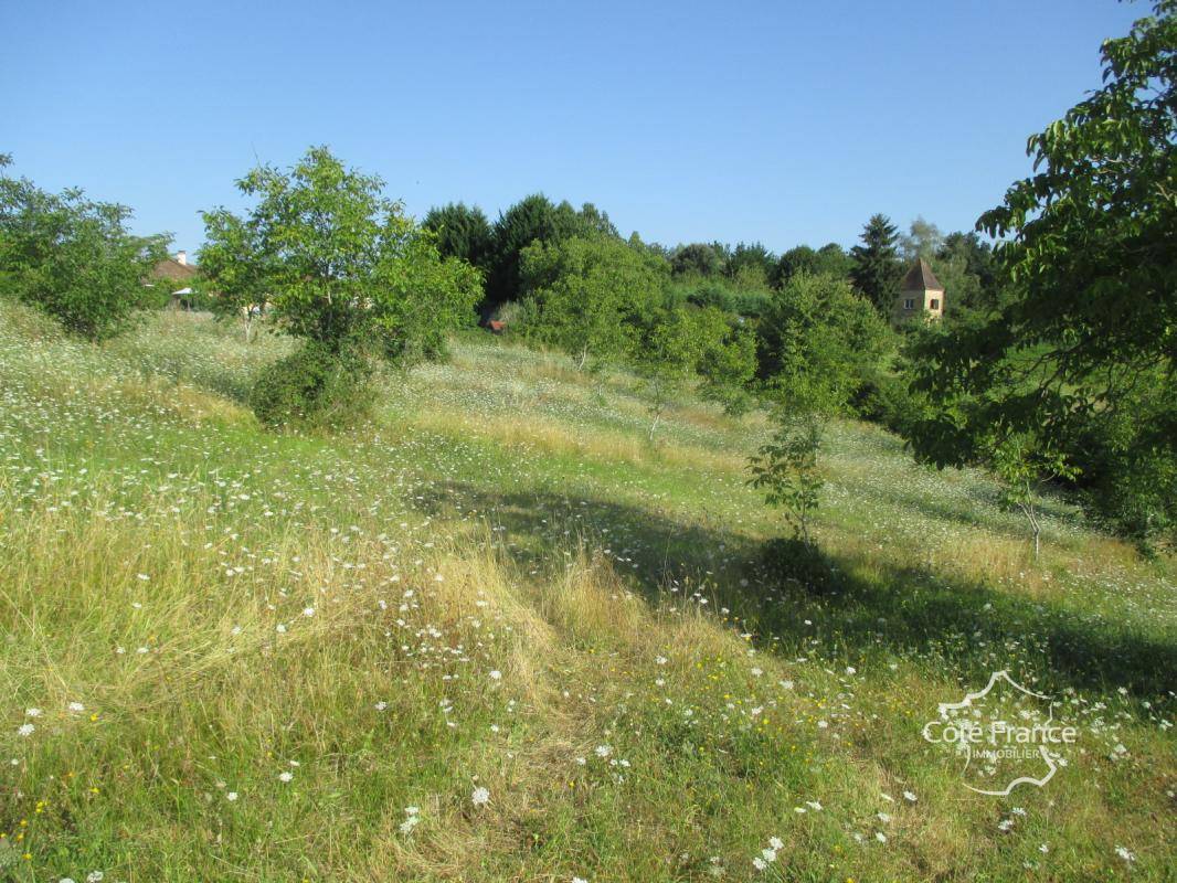 Terrain seul à Coux et Bigaroque-Mouzens en Dordogne (24) de 3445 m² à vendre au prix de 45000€ - 2