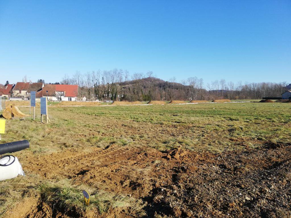 Terrain seul à Messia-sur-Sorne en Jura (39) de 672 m² à vendre au prix de 52400€