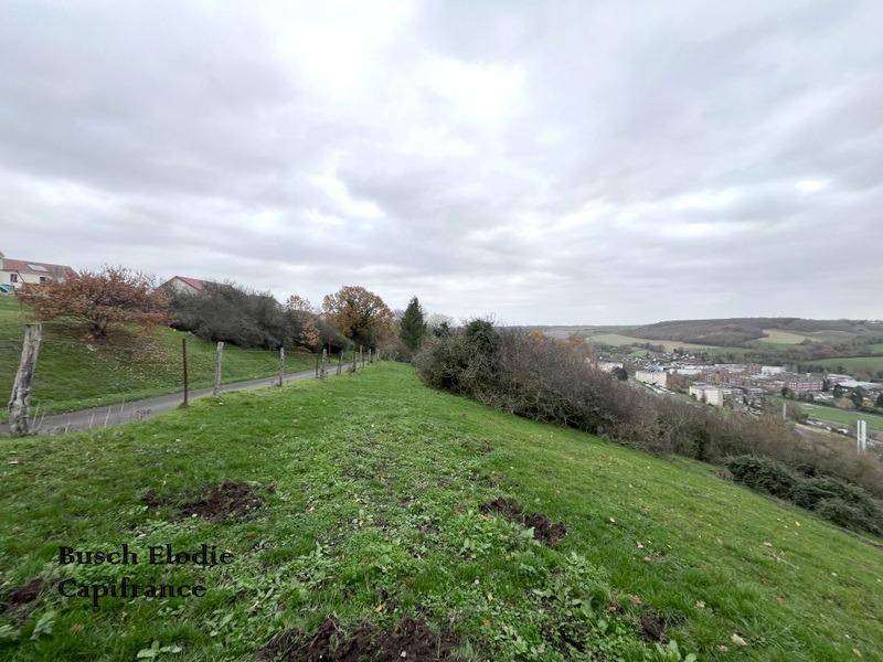 Terrain seul à Les Andelys en Eure (27) de 7280 m² à vendre au prix de 93000€ - 2