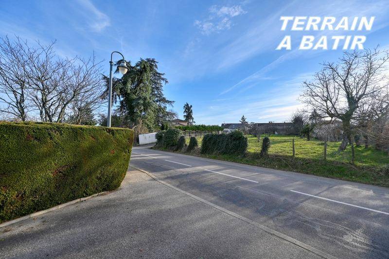 Terrain seul à La Tour-de-Salvagny en Rhône (69) de 803 m² à vendre au prix de 375000€ - 1