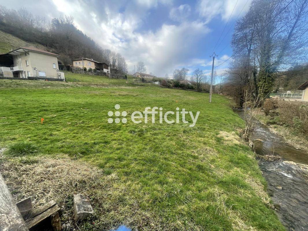 Terrain seul à Tullins en Isère (38) de 618 m² à vendre au prix de 61182€ - 2