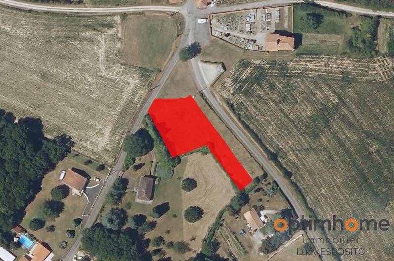Terrain seul à Saint-Claud en Charente (16) de 1780 m² à vendre au prix de 25000€