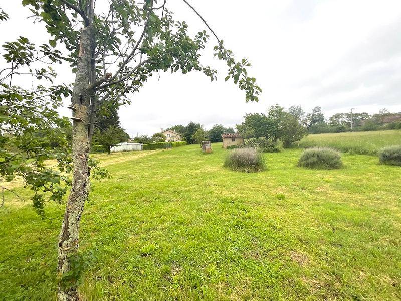 Terrain seul à Castres en Tarn (81) de 2645 m² à vendre au prix de 95000€ - 2