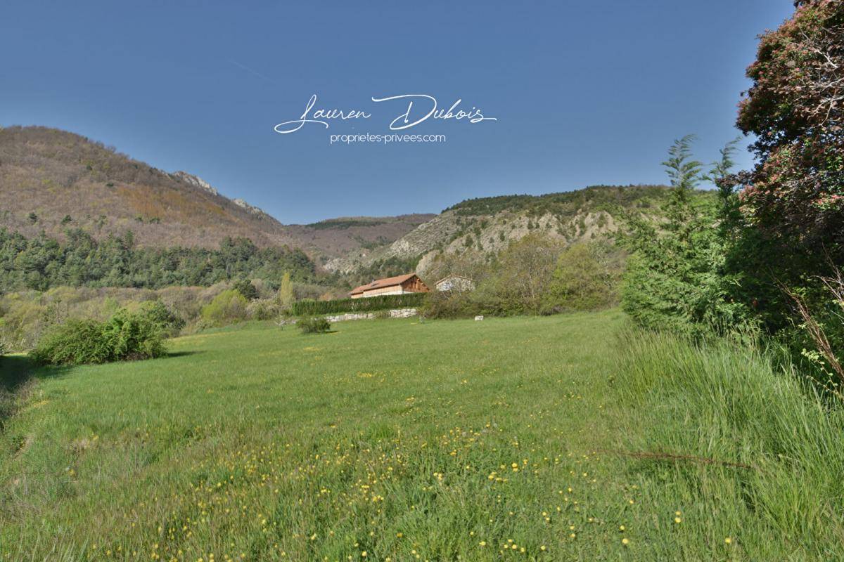 Terrain seul à Barcillonnette en Hautes-Alpes (05) de 2688 m² à vendre au prix de 215000€ - 2