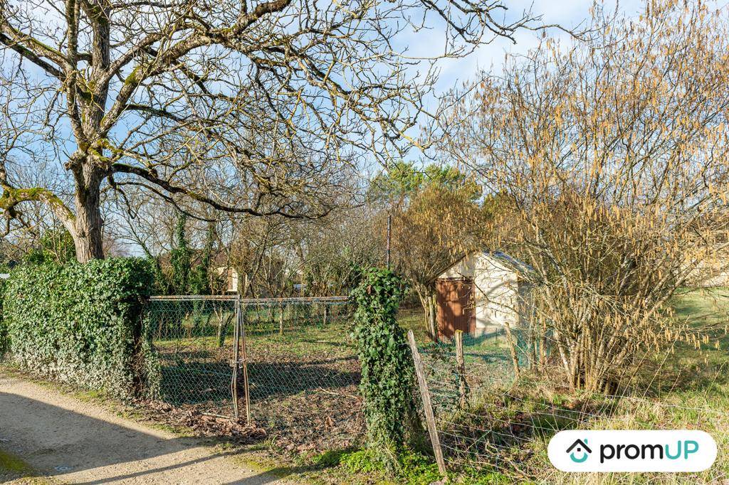 Terrain seul à Montrem en Dordogne (24) de 2473 m² à vendre au prix de 59000€ - 4