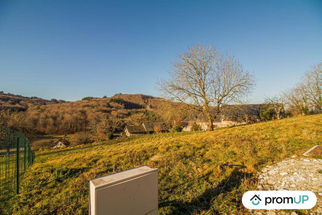 Terrain seul à Sainte-Fortunade en Corrèze (19) de 2000 m² à vendre au prix de 35000€ - 1