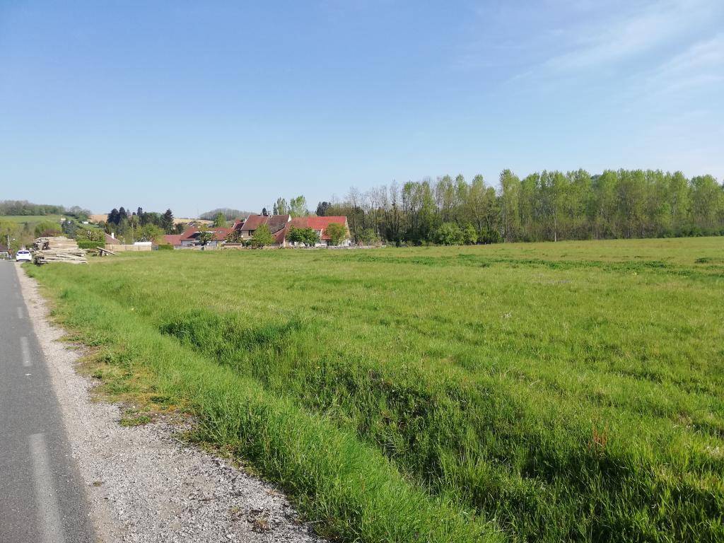 Terrain seul à Messia-sur-Sorne en Jura (39) de 622 m² à vendre au prix de 49200€ - 2
