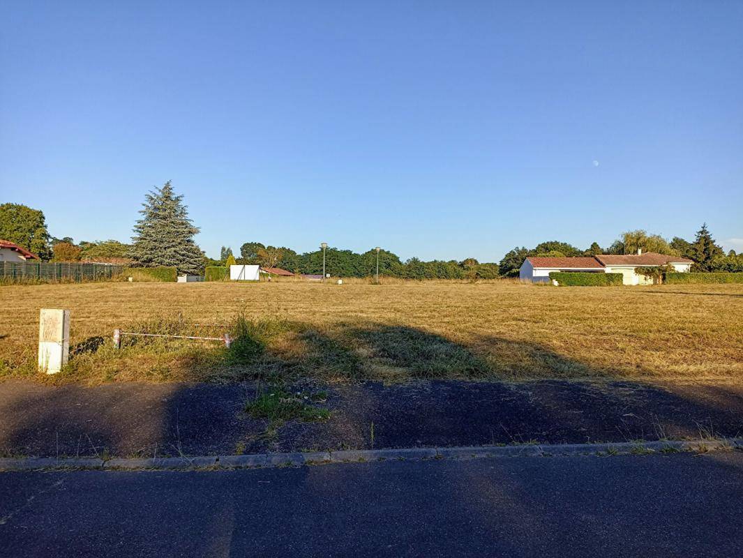 Terrain seul à Poyanne en Landes (40) de 841 m² à vendre au prix de 55450€ - 2