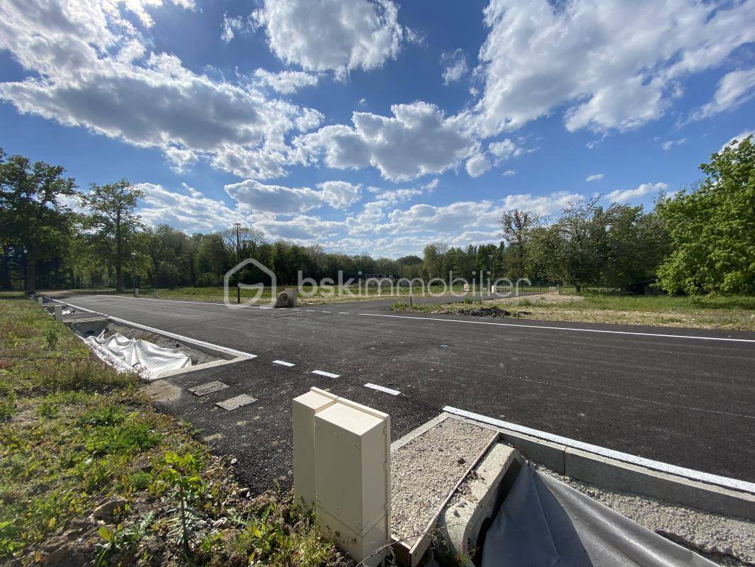 Terrain seul à Mennecy en Essonne (91) de 765 m² à vendre au prix de 250000€ - 2