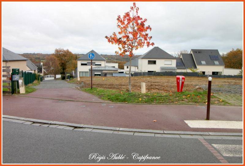 Terrain seul à Guichen en Ille-et-Vilaine (35) de 700 m² à vendre au prix de 219500€ - 1