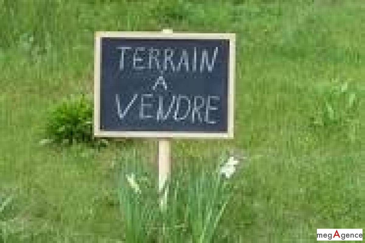 Terrain seul à Beaufay en Sarthe (72) de 3215 m² à vendre au prix de 66000€