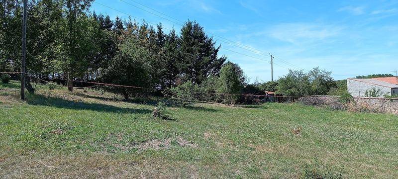 Terrain seul à Bansat en Puy-de-Dôme (63) de 1860 m² à vendre au prix de 44000€ - 3