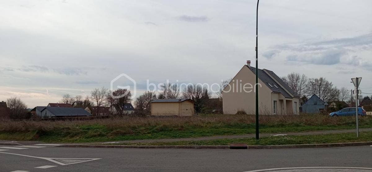 Terrain seul à Noyers-Saint-Martin en Oise (60) de 750 m² à vendre au prix de 54500€ - 1