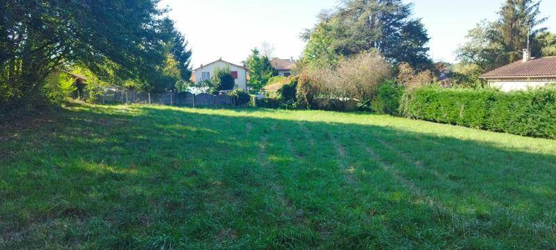 Terrain seul à Pranzac en Charente (16) de 1393 m² à vendre au prix de 47000€ - 2