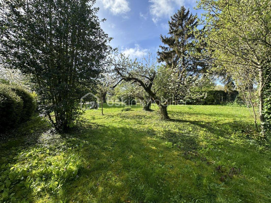 Terrain seul à Amiens en Somme (80) de 751 m² à vendre au prix de 180000€ - 1