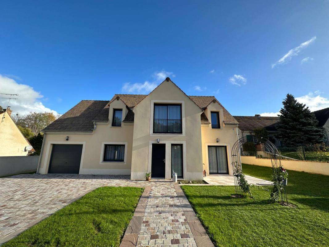 Programme terrain + maison à Rambouillet en Yvelines (78) de 350 m² à vendre au prix de 277000€ - 1