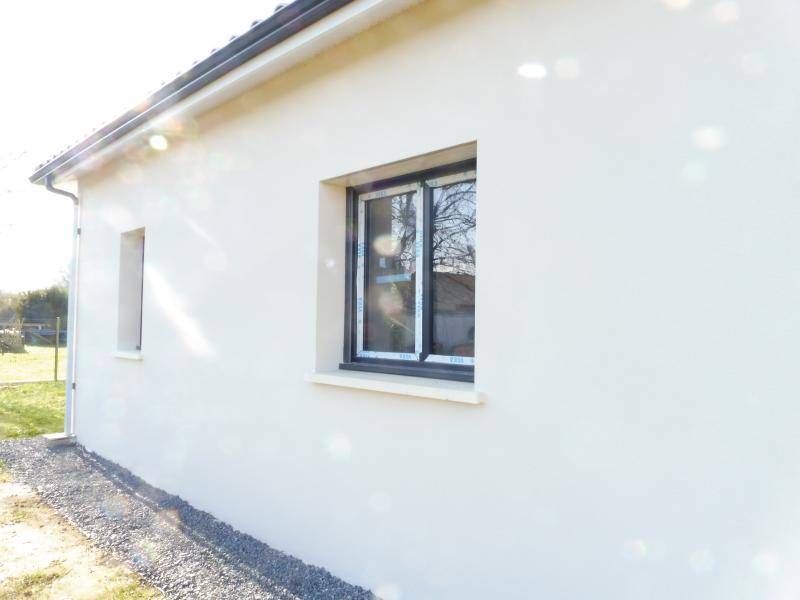 Programme terrain + maison à Saint-Seurin-sur-l'Isle en Gironde (33) de 124 m² à vendre au prix de 299500€ - 3