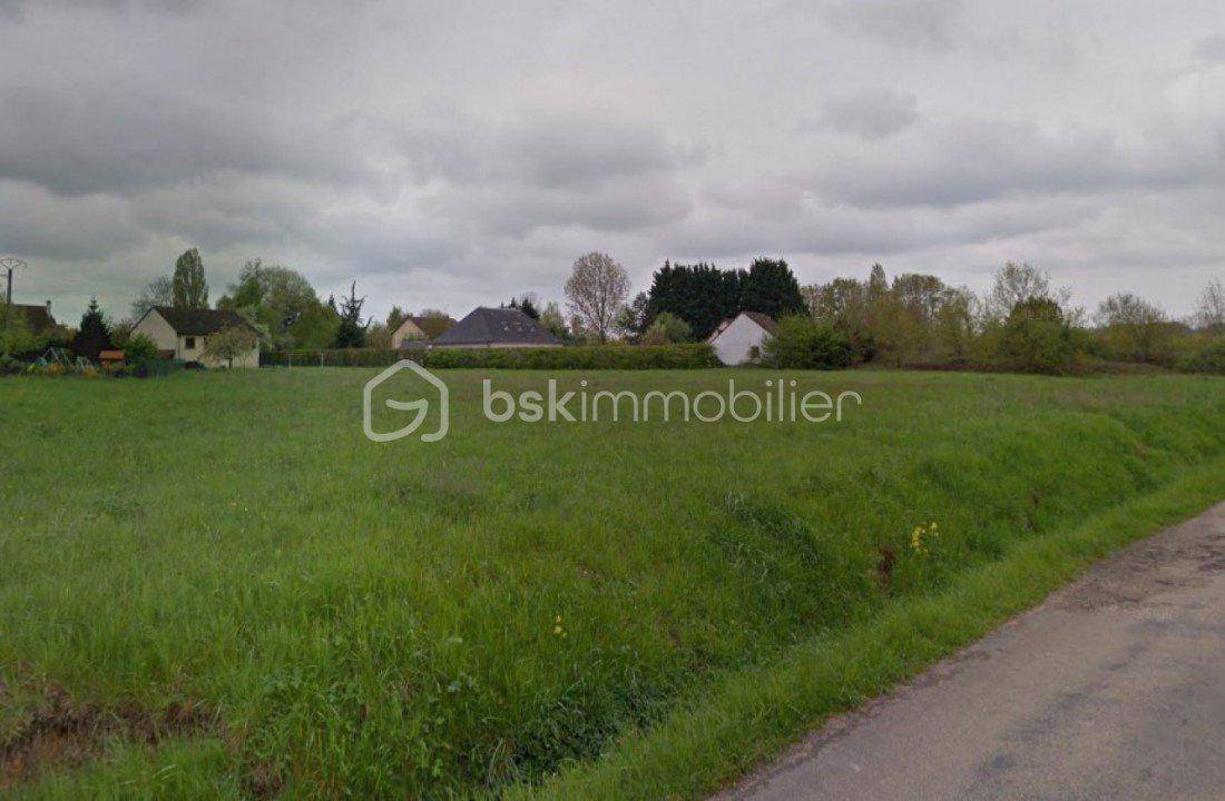 Terrain seul à Charbuy en Yonne (89) de 1869 m² à vendre au prix de 69500€ - 1