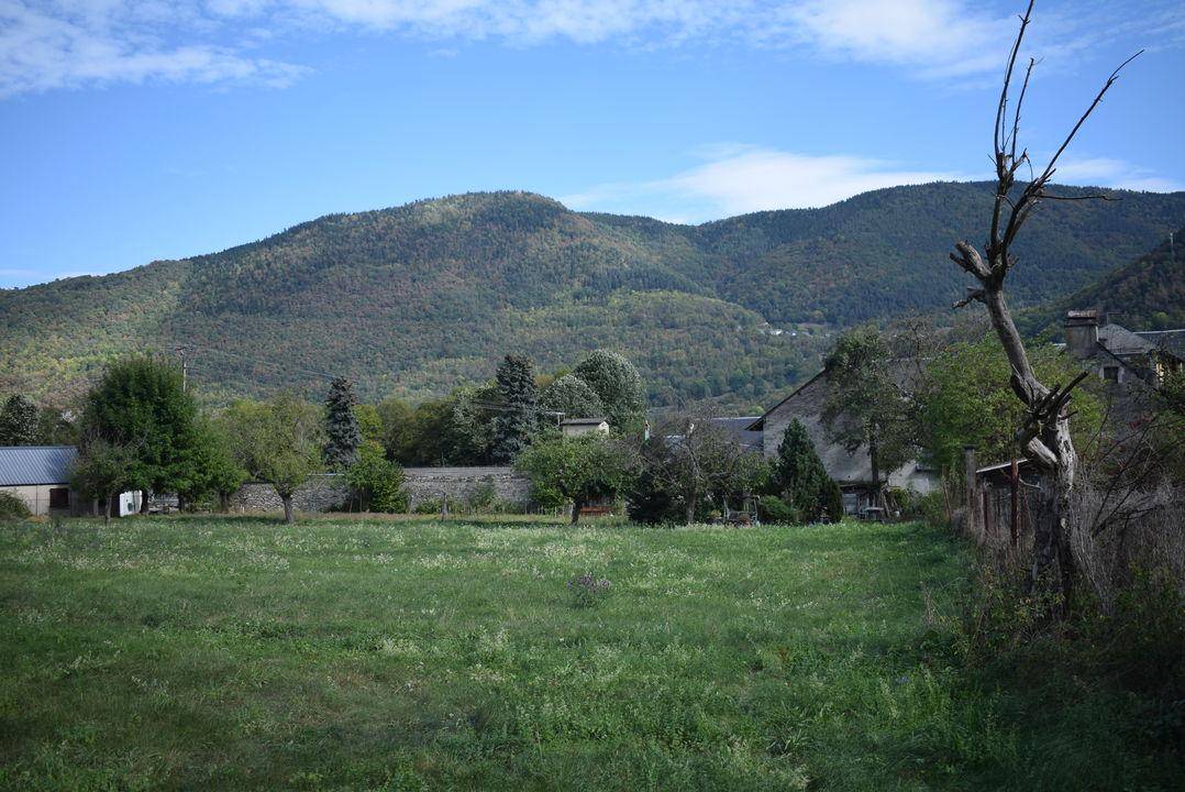Terrain seul à Arreau en Hautes-Pyrénées (65) de 600 m² à vendre au prix de 66000€ - 4