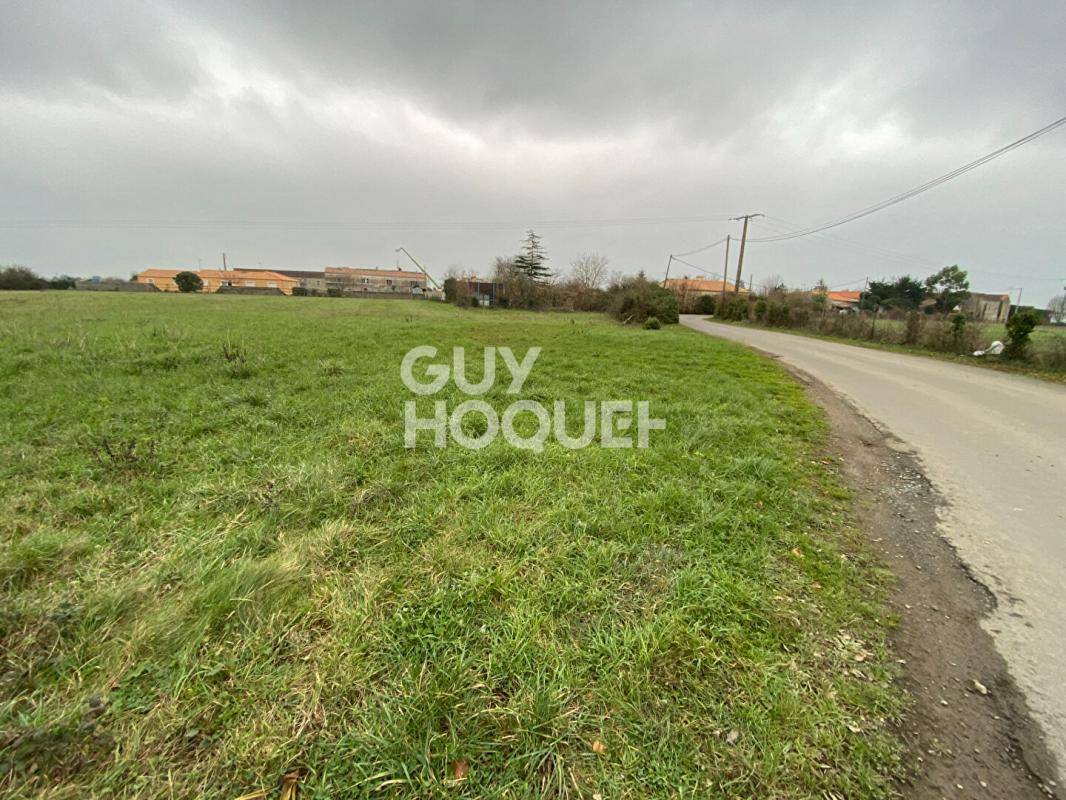 Terrain seul à Mouzeuil-Saint-Martin en Vendée (85) de 1458 m² à vendre au prix de 33700€ - 3