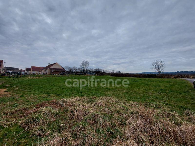 Terrain seul à Montlay-en-Auxois en Côte-d'Or (21) de 1088 m² à vendre au prix de 22500€ - 2