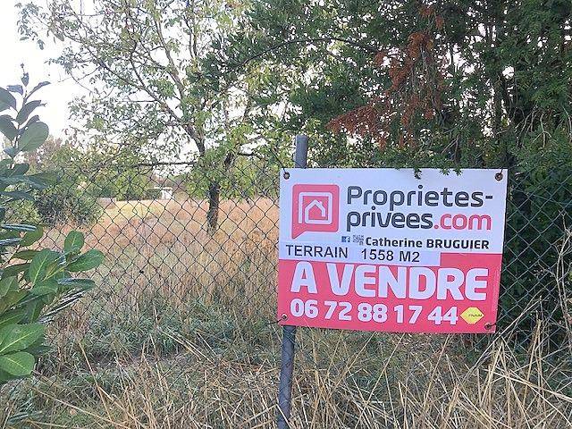 Terrain seul à La Ronde en Charente-Maritime (17) de 1558 m² à vendre au prix de 63240€ - 1