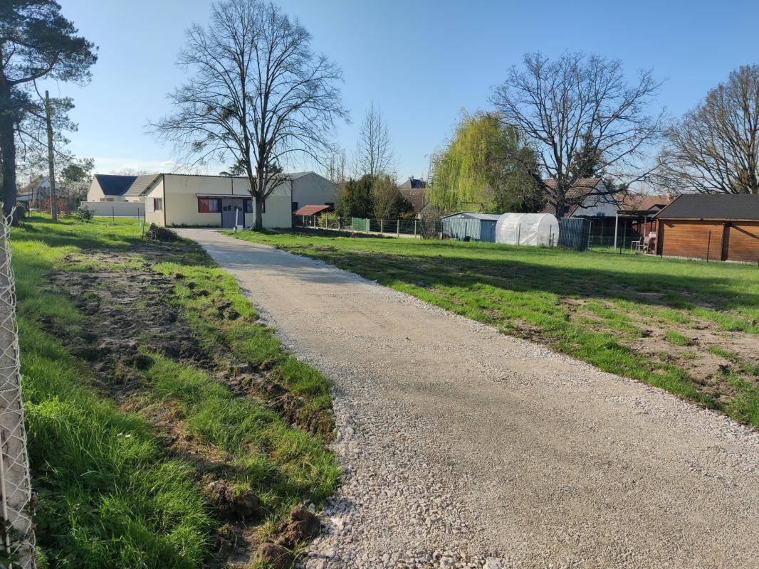 Terrain seul à Montargis en Loiret (45) de 1706 m² à vendre au prix de 100000€ - 3