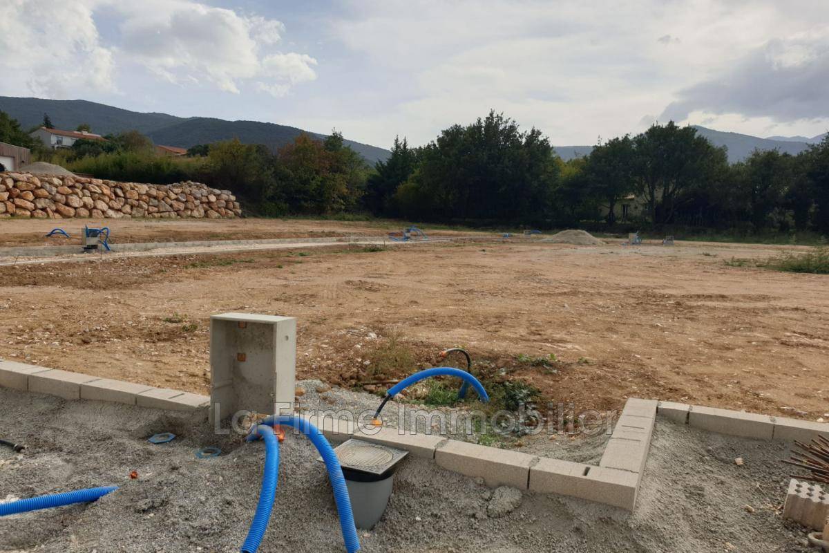 Terrain seul à Rigarda en Pyrénées-Orientales (66) de 337 m² à vendre au prix de 70000€ - 1