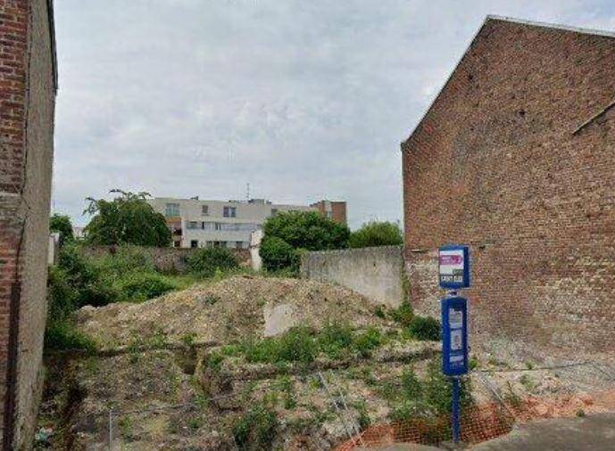 Terrain seul à Saint-Quentin en Aisne (02) de 417 m² à vendre au prix de 44000€ - 1