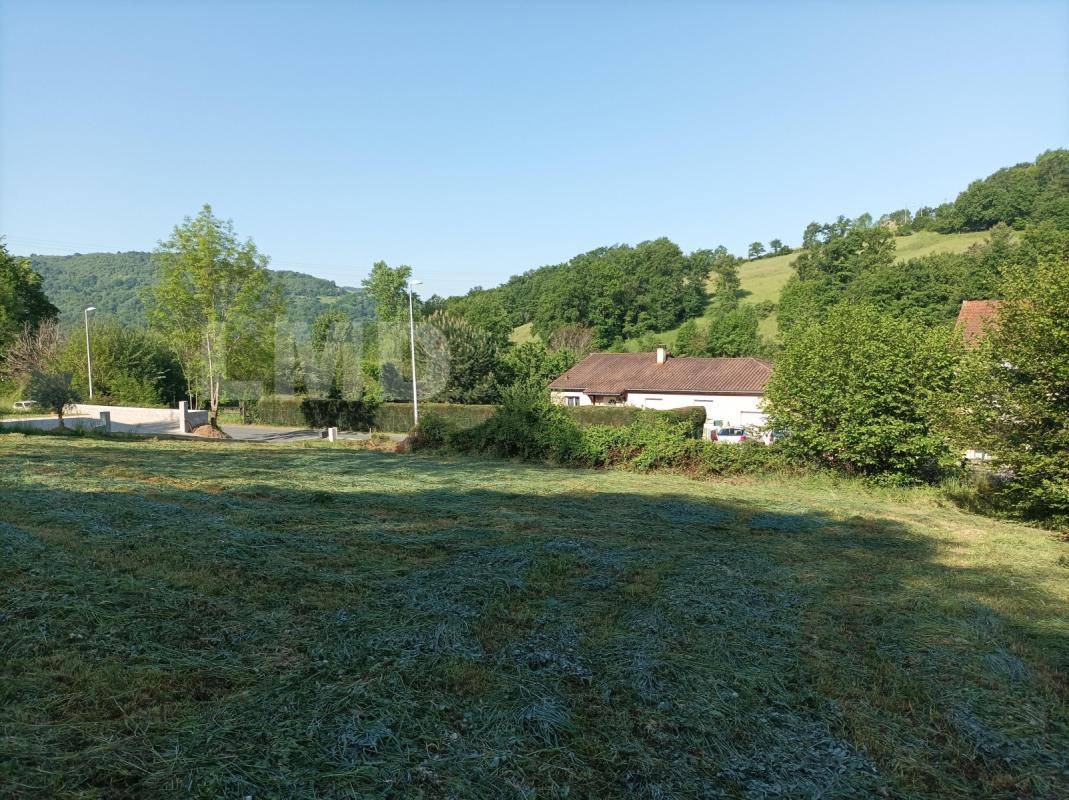 Terrain seul à Livinhac-le-Haut en Aveyron (12) de 1065 m² à vendre au prix de 37000€ - 1