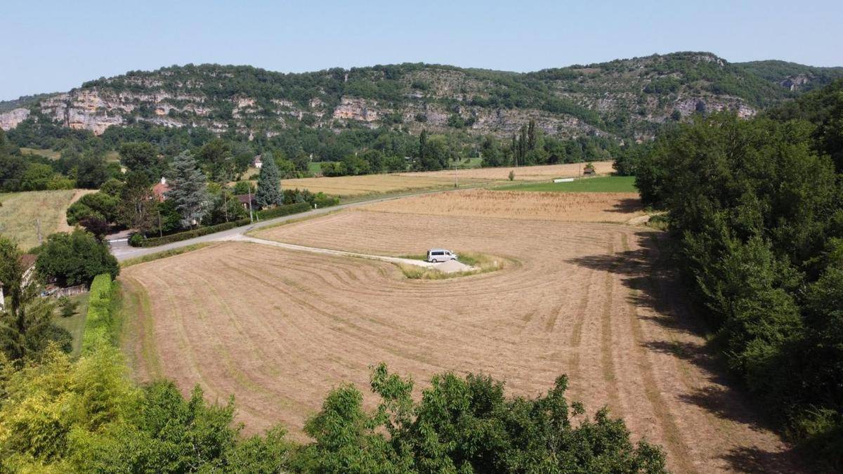 Terrain seul à Calvignac en Lot (46) de 5954 m² à vendre au prix de 49900€ - 2