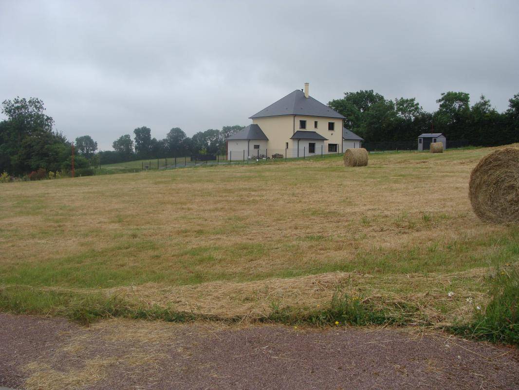 Terrain seul à La Villette en Calvados (14) de 1064 m² à vendre au prix de 25248€ - 1