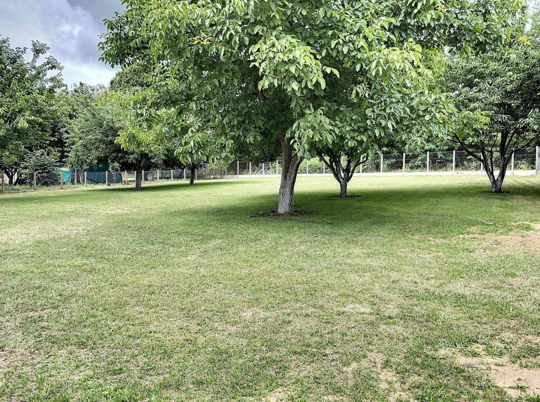 Terrain seul à Changé en Sarthe (72) de 1433 m² à vendre au prix de 136800€ - 2