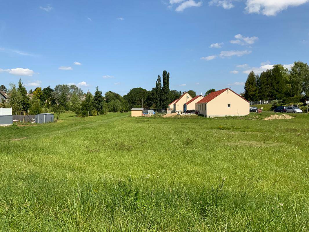 Terrain seul à Avançon en Ardennes (08) de 1058 m² à vendre au prix de 66200€ - 1