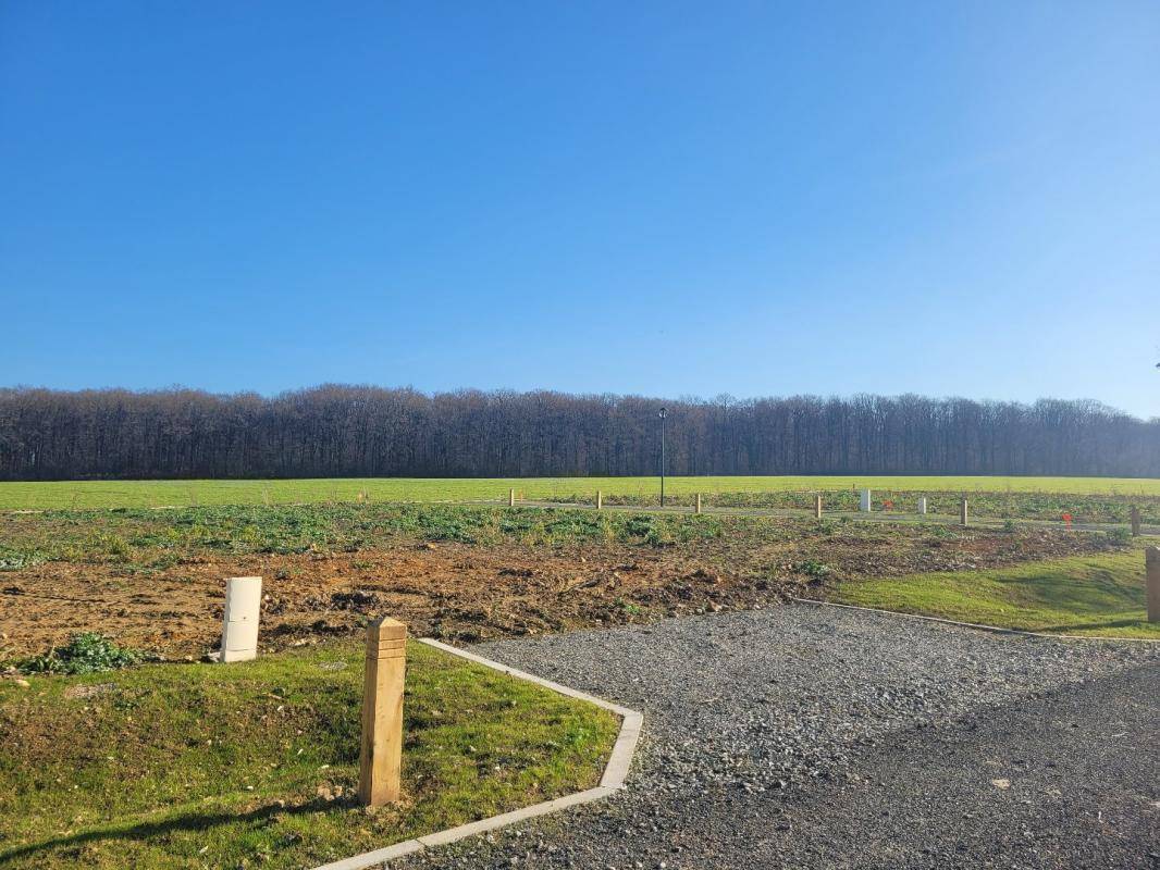 Terrain seul à Ambrault en Indre (36) de 762 m² à vendre au prix de 18240€ - 1
