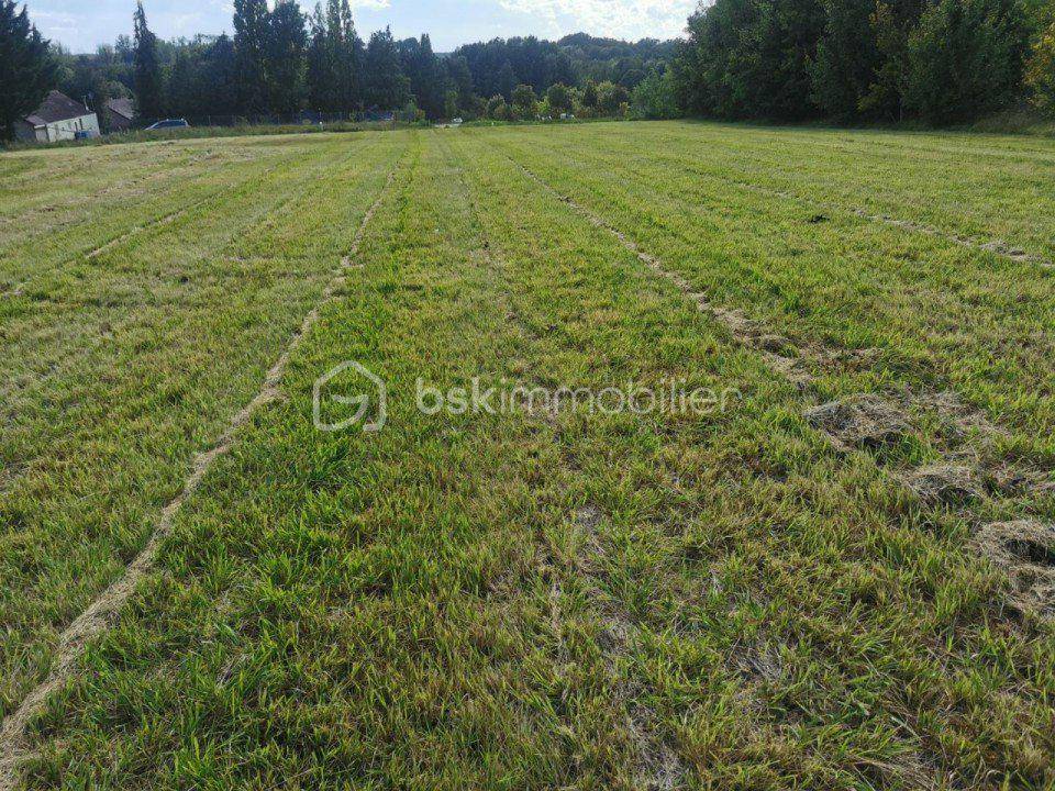 Terrain seul à La Selle-sur-le-Bied en Loiret (45) de 1742 m² à vendre au prix de 31000€