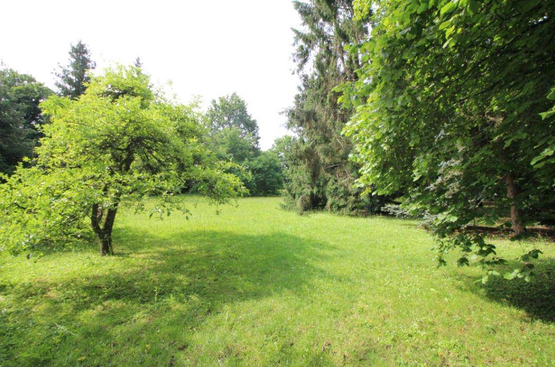 Terrain seul à Mantes-la-Jolie en Yvelines (78) de 642 m² à vendre au prix de 99750€ - 1