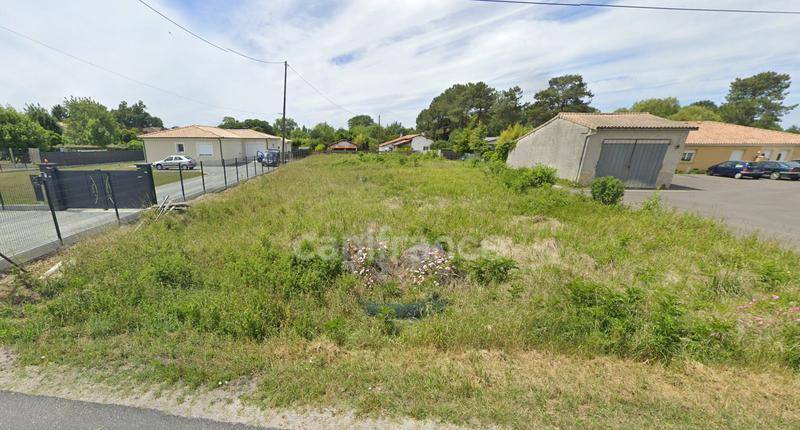 Terrain seul à Lesparre-Médoc en Gironde (33) de 1350 m² à vendre au prix de 85000€