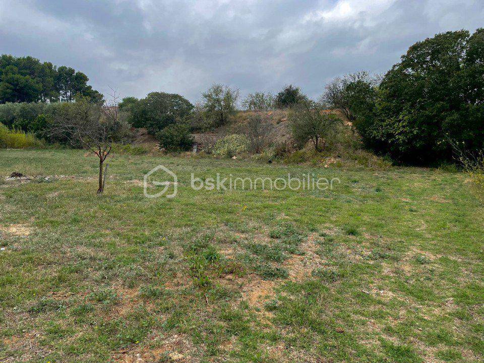 Terrain seul à Paulhan en Hérault (34) de 2226 m² à vendre au prix de 365000€