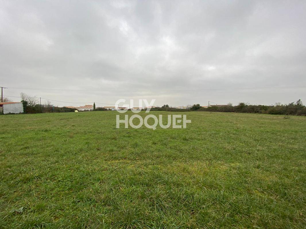 Terrain seul à Mouzeuil-Saint-Martin en Vendée (85) de 1458 m² à vendre au prix de 33700€ - 2