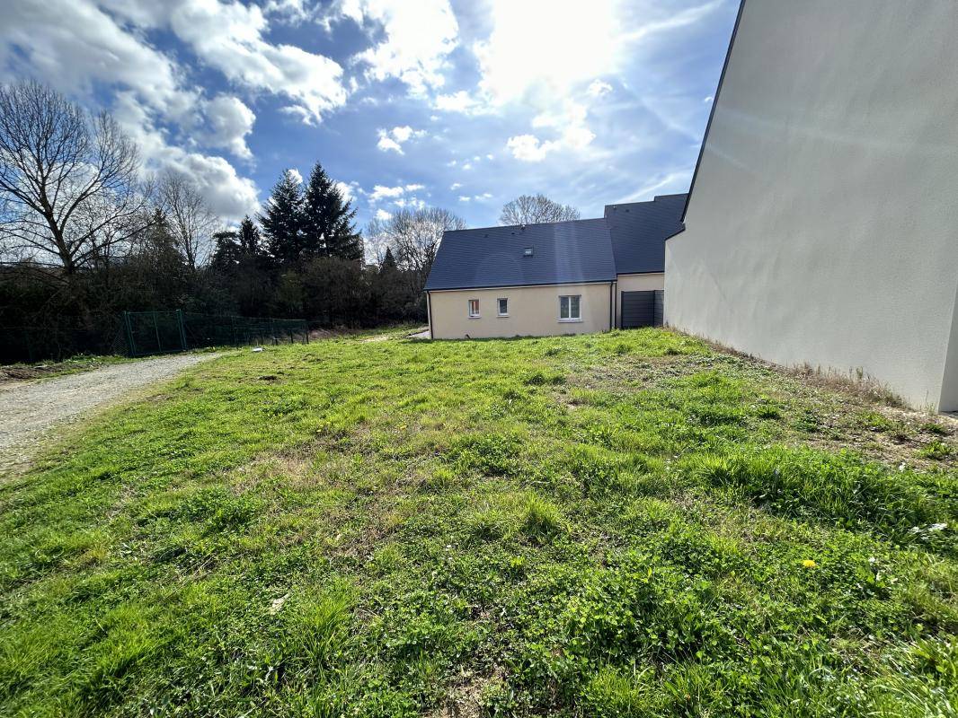 Terrain seul à Coulaines en Sarthe (72) de 293 m² à vendre au prix de 74900€ - 1