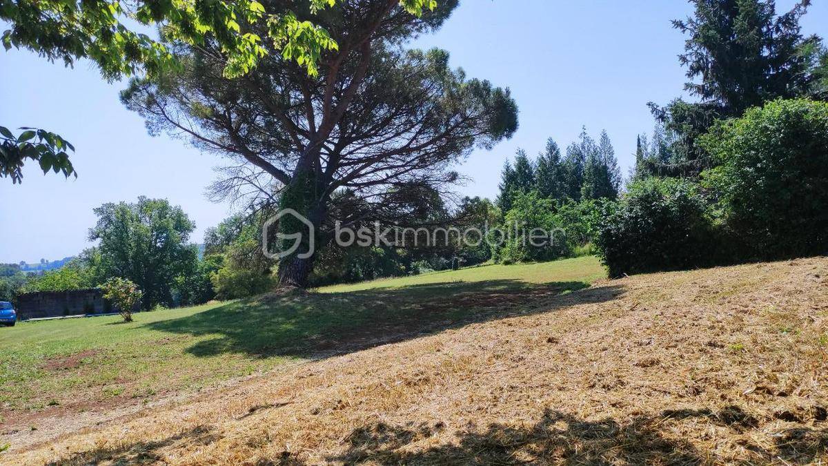 Terrain seul à Sainte-Colombe en Gironde (33) de 1003 m² à vendre au prix de 88000€ - 1